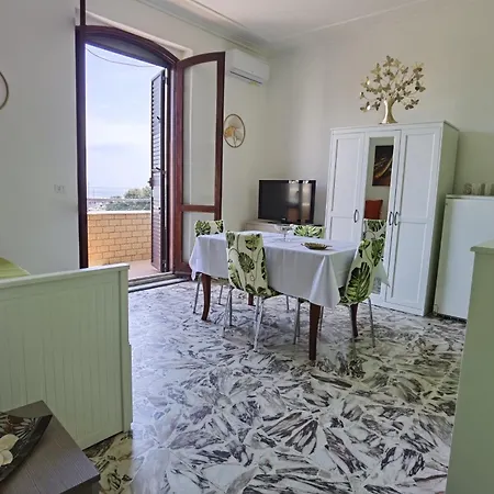 Luxury Sisters House 